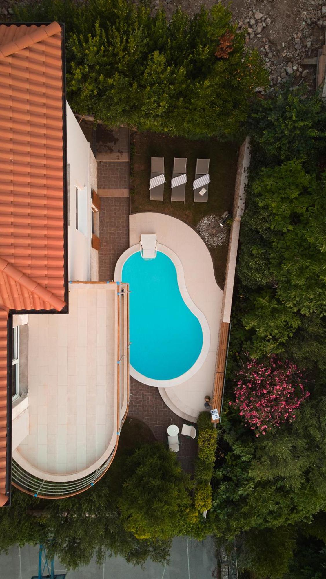 Luxurious City Retreat With Pool Sibenik Luaran gambar